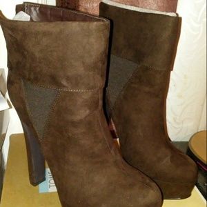 Sexy Brown Bootie
